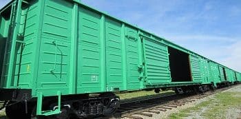 Сколько стоит перевозка грузов по ЖД в крытых вагонах из Костромы